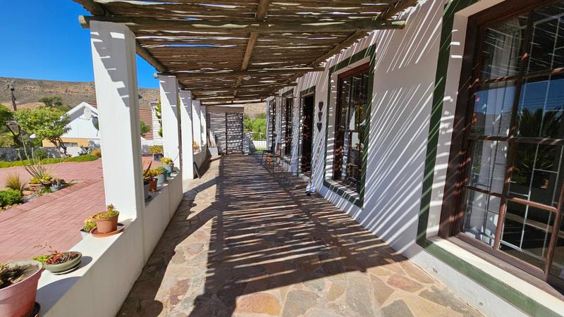 4 Bedroom Property for Sale in Elands Bay Western Cape